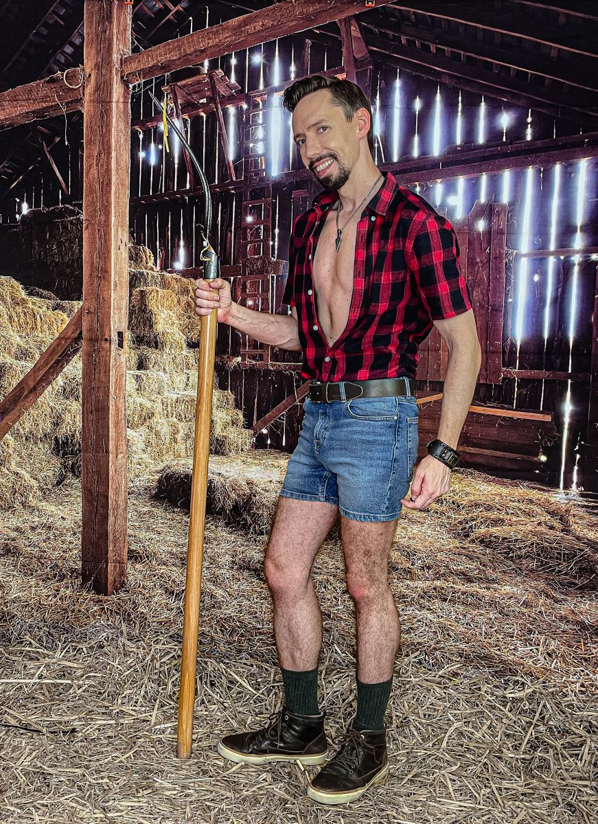 42C4E442-0876-4E90-83DE-F151582B6ECA