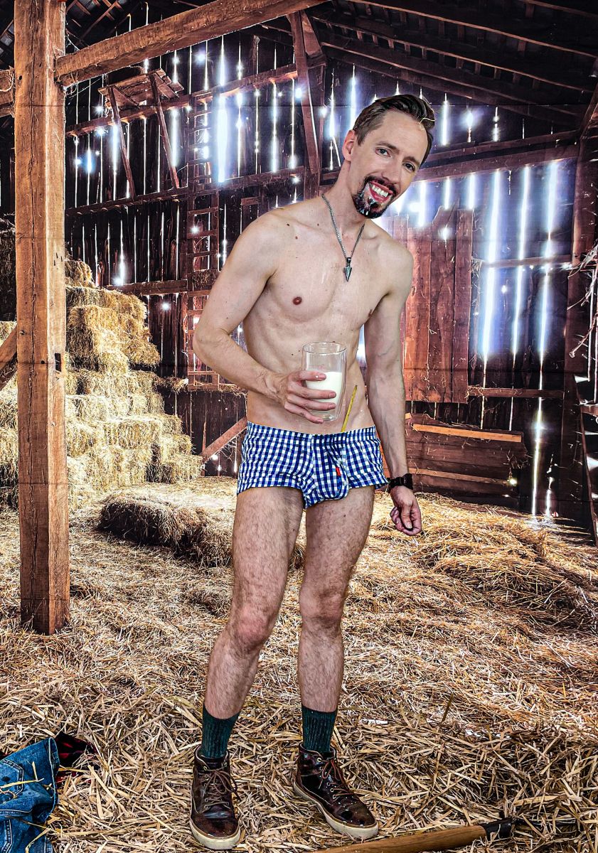 5CEA0A9B-4222-4654-B18B-581C986B241E