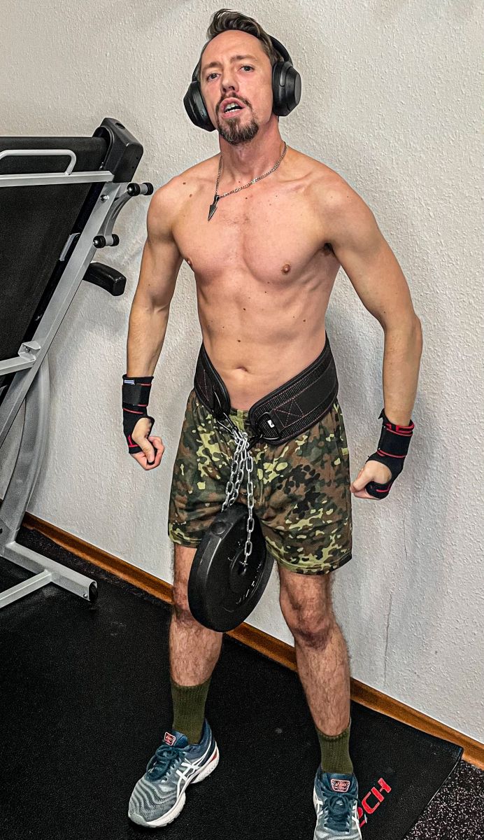 7A7BC0B9-5C05-4E52-A4E4-FD99CC14487D