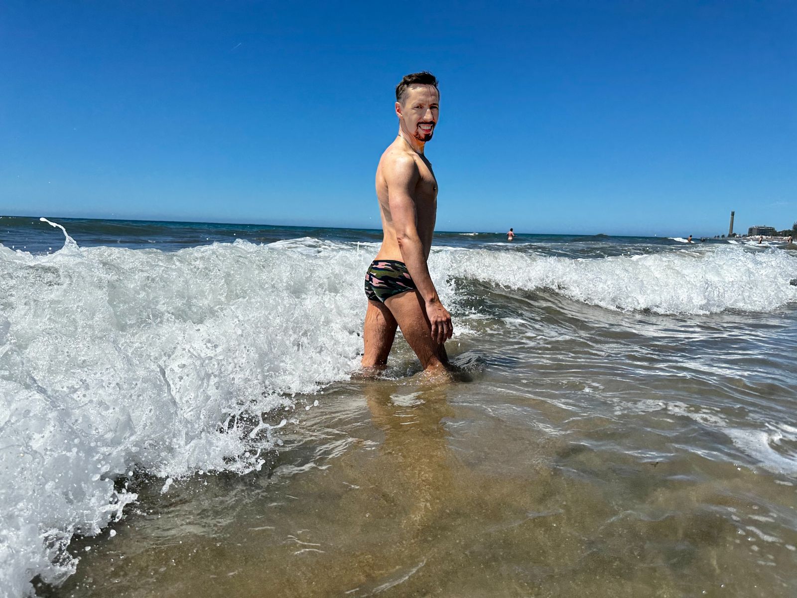 92A45868-E543-4260-B84E-61C9240A6FAB