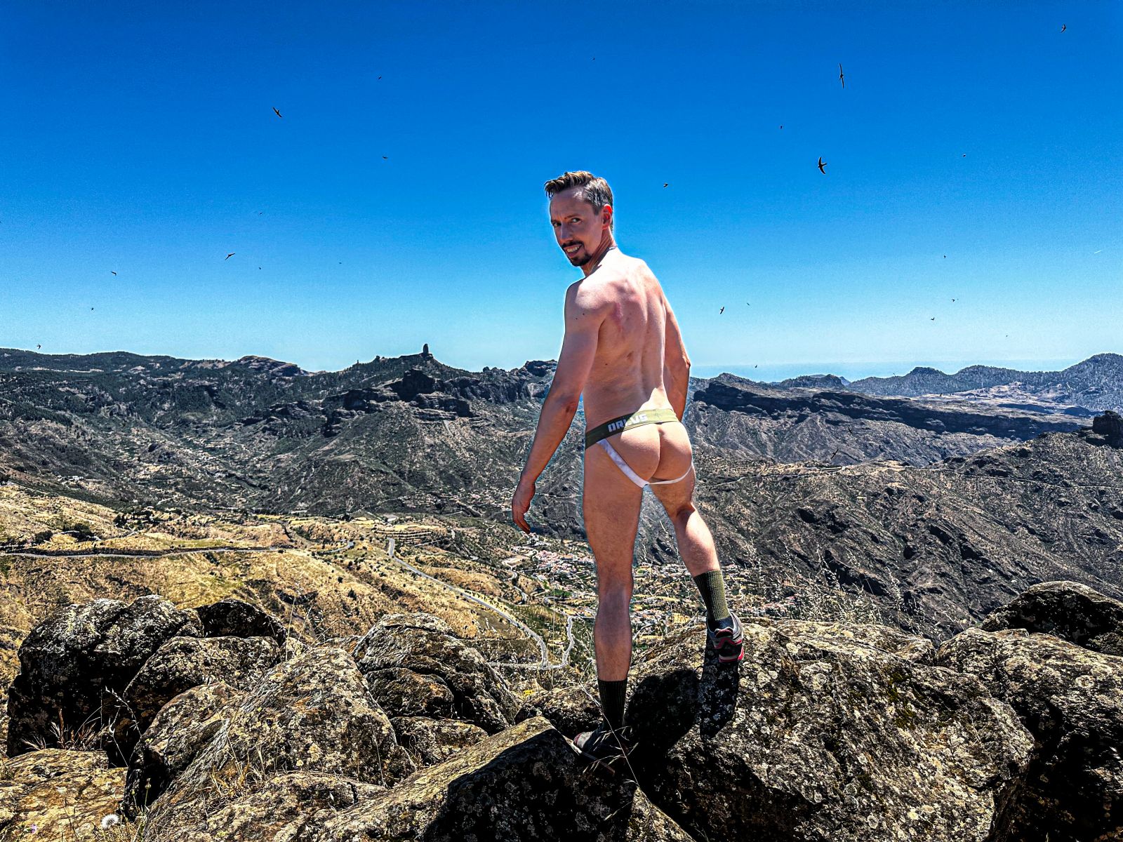 9CBE7D27-0470-4C96-9ADC-AB3D6F0F833E