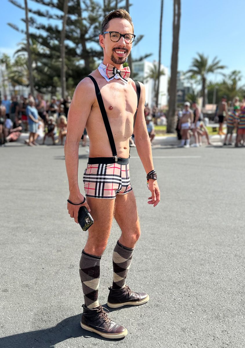 DC3B5167-0532-431F-B8DD-4DF287A2BFAA