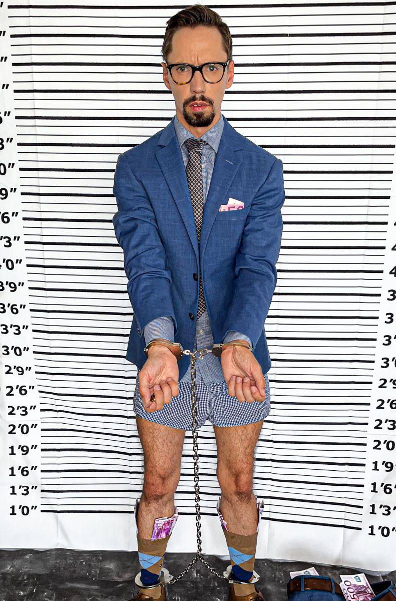 EAA3FFFB-C882-4F81-BB3E-2870CFFC942C